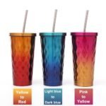 Geometrischer Becher aus Edelstahl, 3D